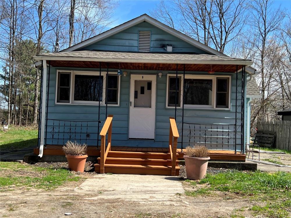 Currently Displayed Property Photo