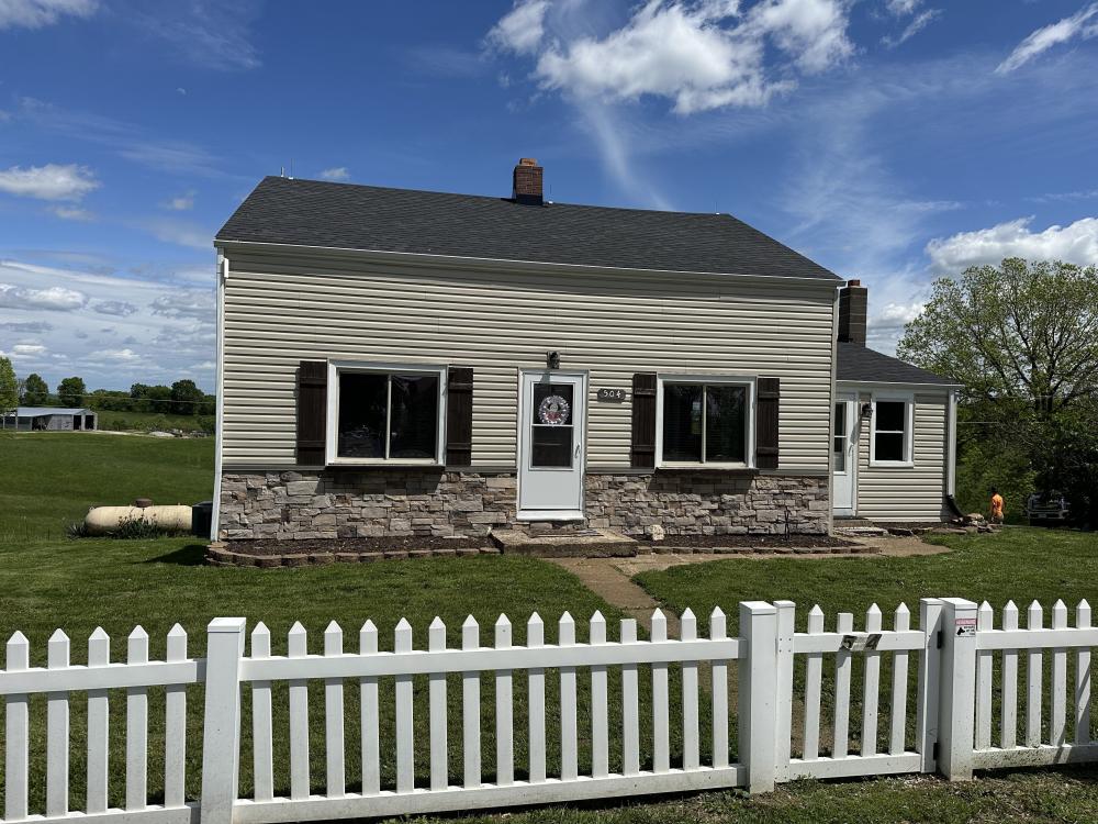 Currently Displayed Property Photo